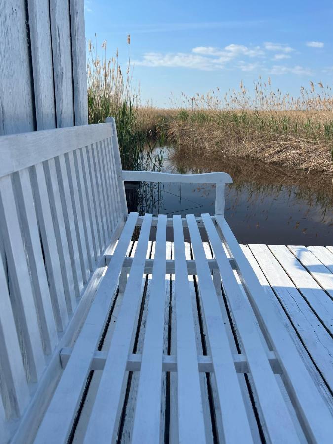 Seehuette Neusiedlersee - Strandhaus, Elektroboot Inklusive 拉斯特 外观 照片