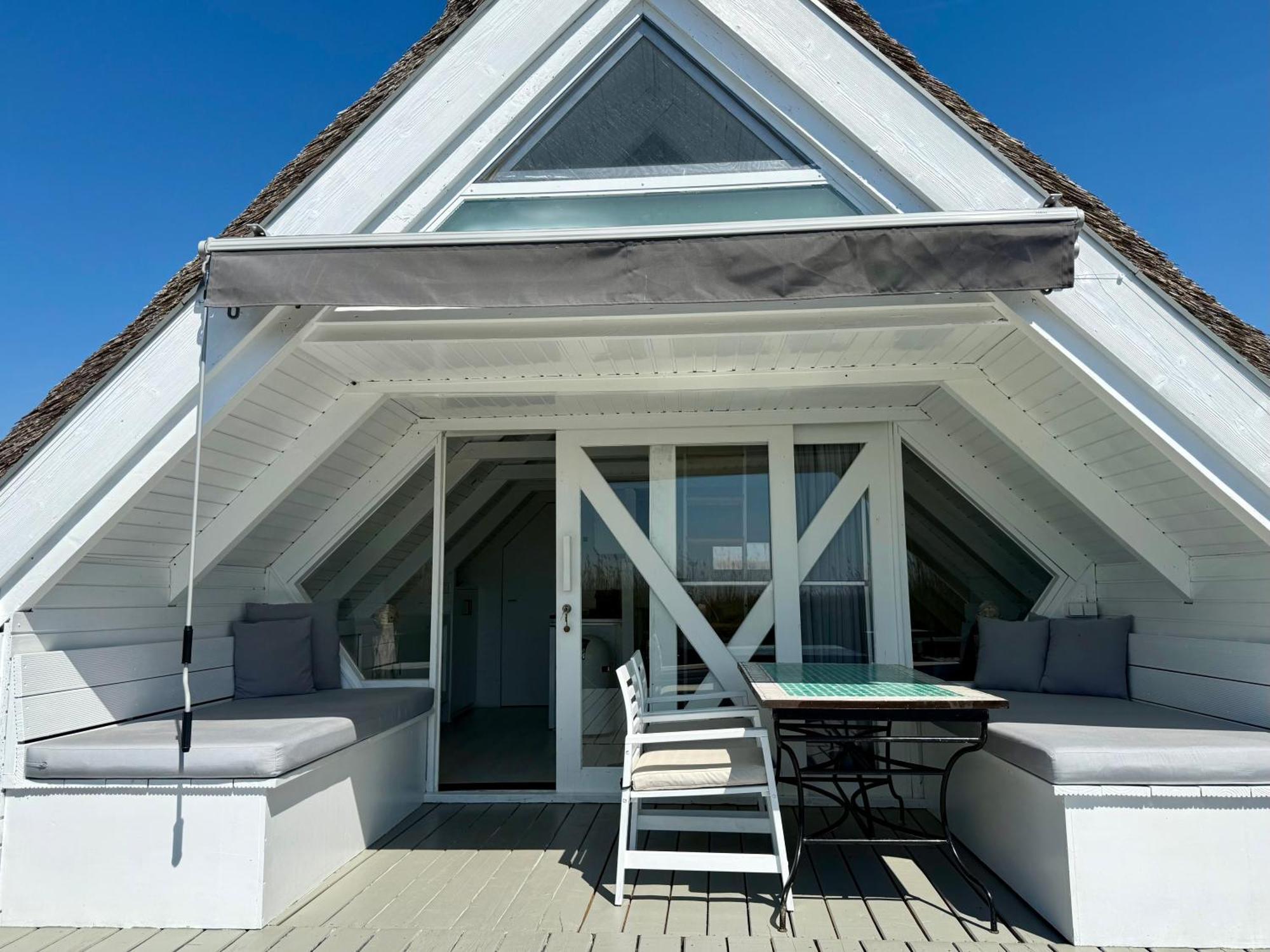 Seehuette Neusiedlersee - Strandhaus, Elektroboot Inklusive 拉斯特 外观 照片